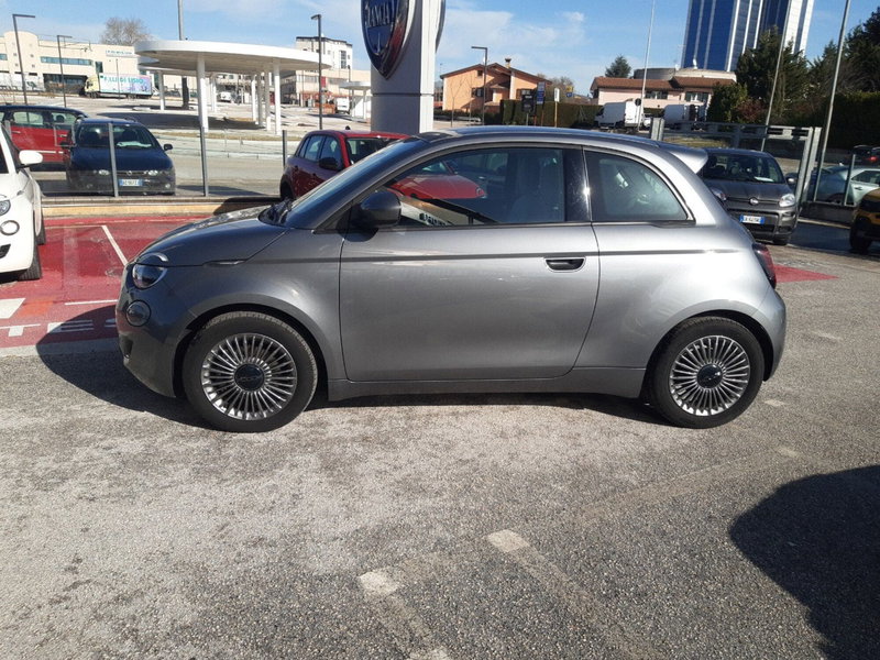 Fiat 500 Cabrio usata a Campobasso (2)