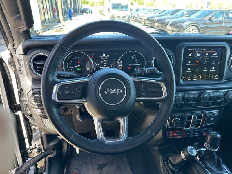 Jeep Wrangler Unlimited usata a Chieti (12)