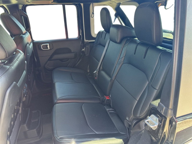 Jeep Wrangler Unlimited usata a Chieti (2)