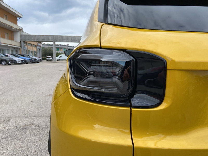 Jeep Avenger nuova a Chieti (10)