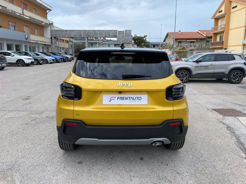 Jeep Avenger nuova a Chieti (4)