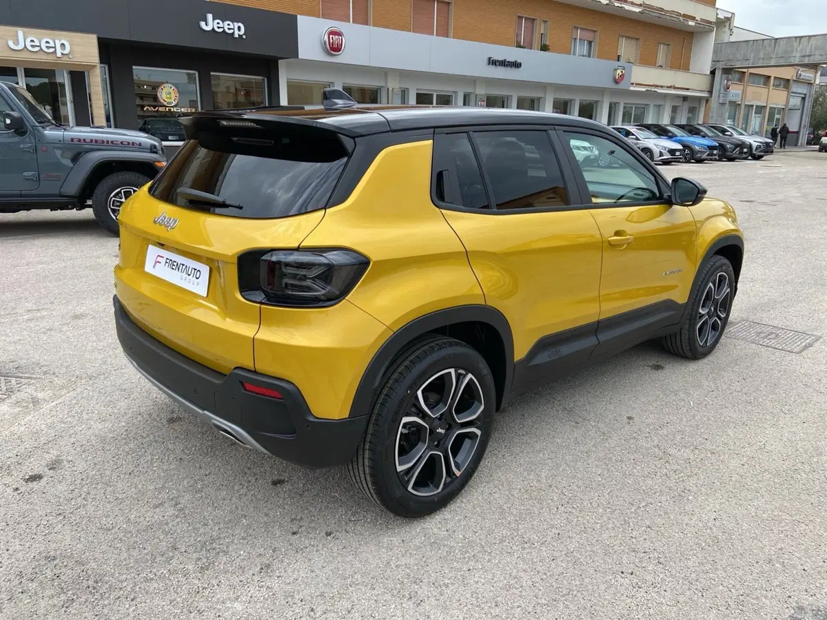 Jeep Avenger nuova a Chieti (6)