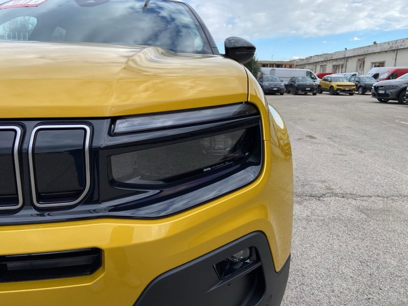 Jeep Avenger nuova a Chieti (9)