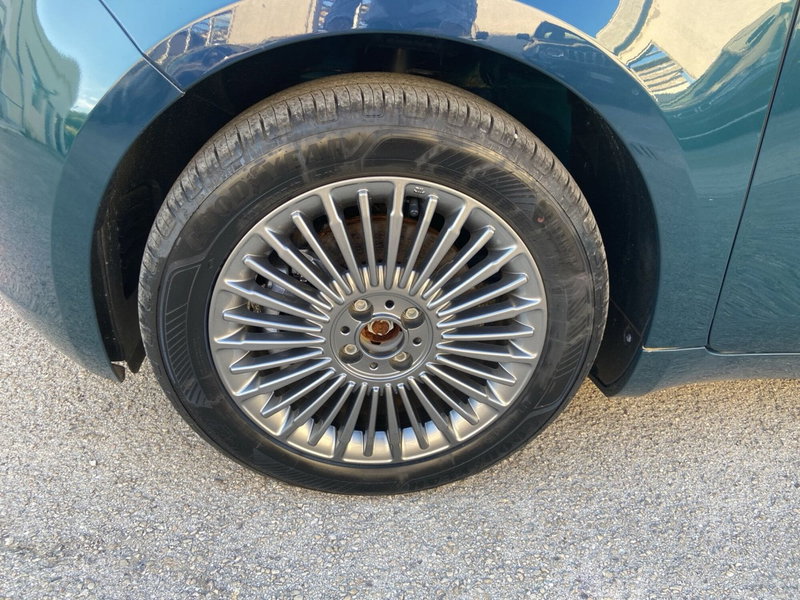 Fiat 500 Cabrio nuova a Chieti (14)