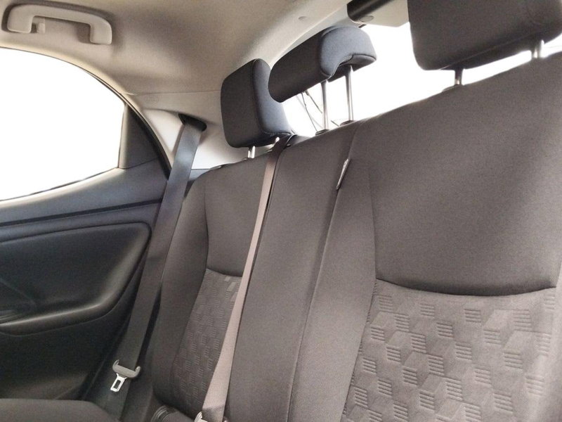 Toyota Yaris usata a Frosinone (10)