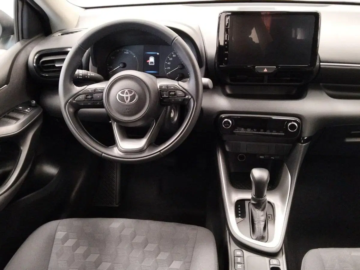 Toyota Yaris usata a Frosinone (7)