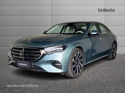 Mercedes-Benz Classe C 300 e Plug-in hybrid Premium del 2023 usata a Bergamo