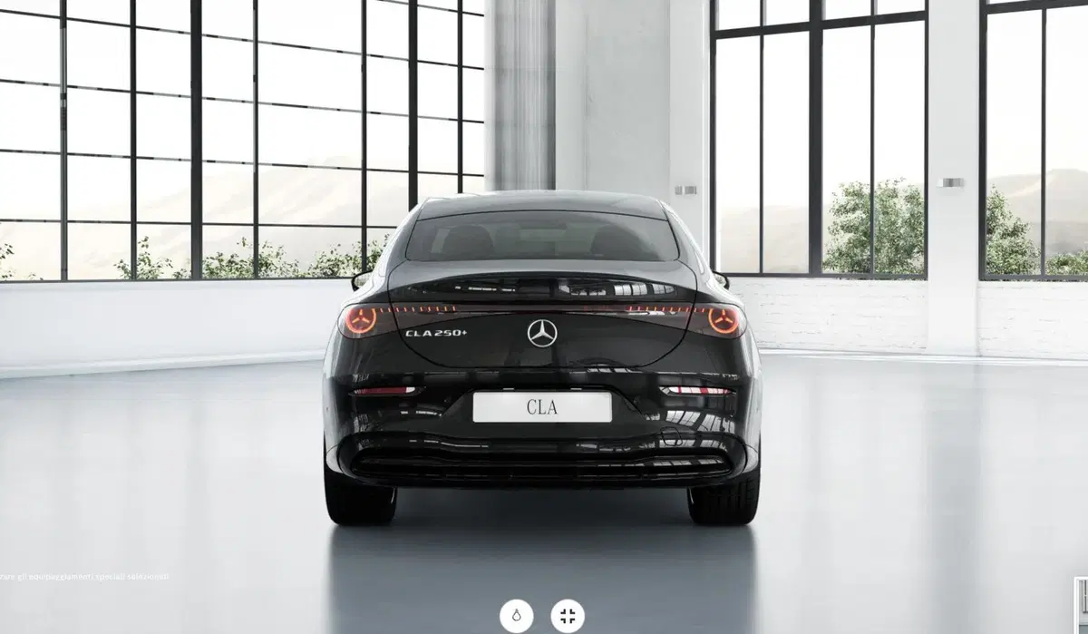 Mercedes-Benz CLA EQ nuova a Bergamo (2)
