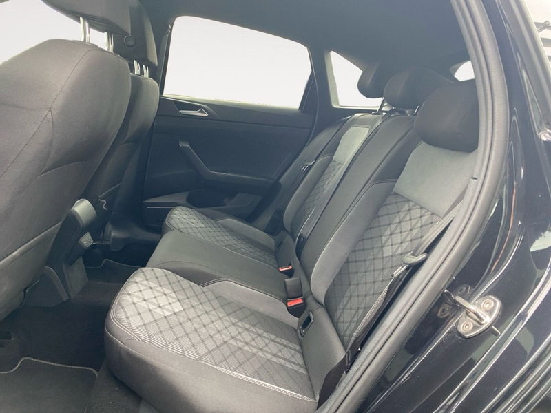 Volkswagen Taigo usata a Bologna (13)