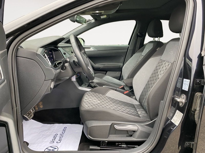 Volkswagen Taigo usata a Bologna (9)