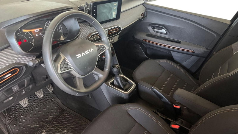 Dacia Sandero usata a Catania (10)