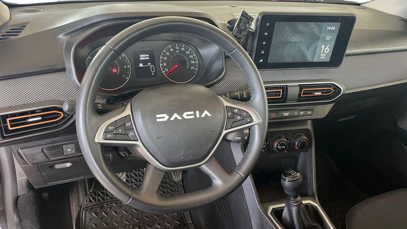 Dacia Sandero usata a Catania (7)