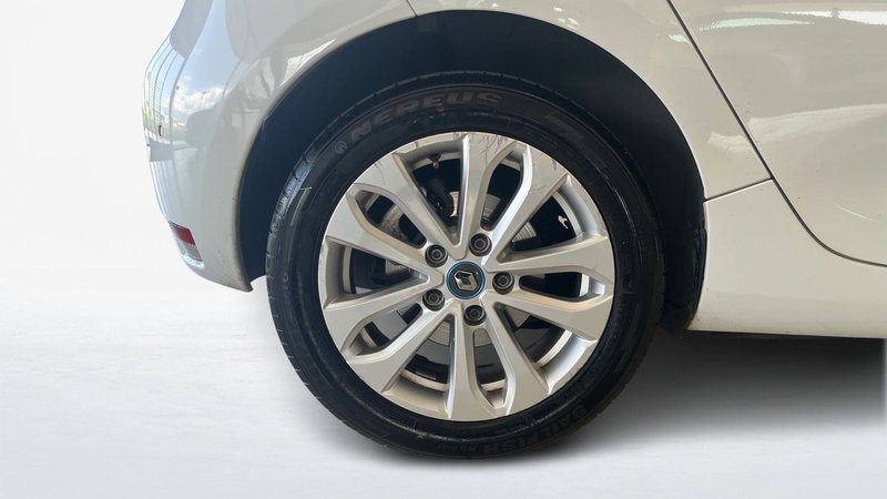 Renault Zoe usata a Catania (17)