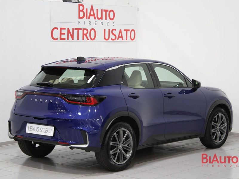 Lexus LBX usata a Firenze (3)