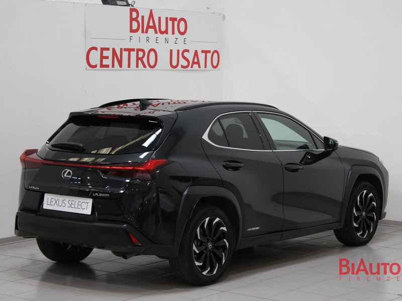 Lexus UX usata a Firenze (3)