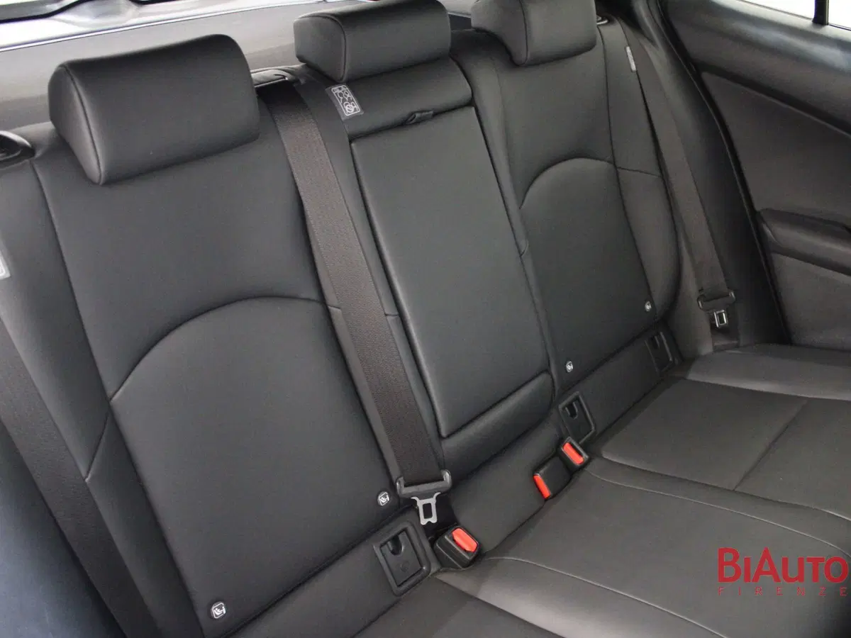 Lexus UX usata a Firenze (8)