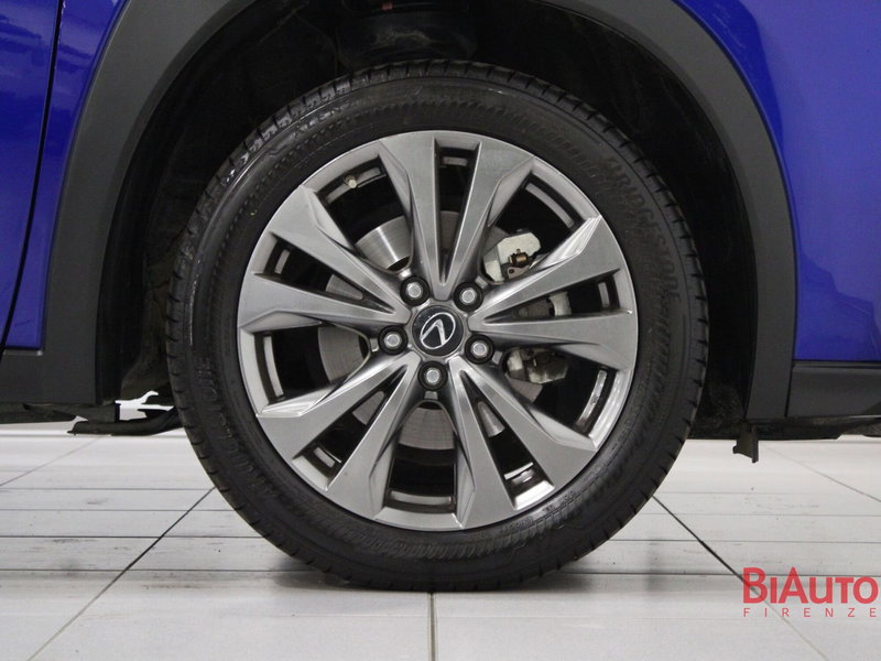 Lexus UX usata a Firenze (20)