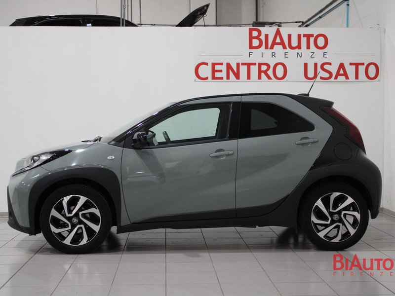 Toyota Aygo X usata a Firenze (18)