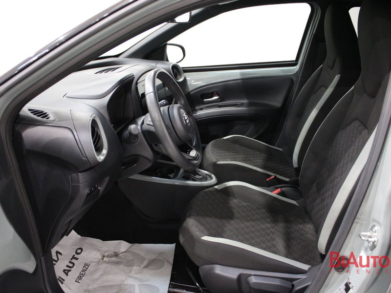 Toyota Aygo X usata a Firenze (6)