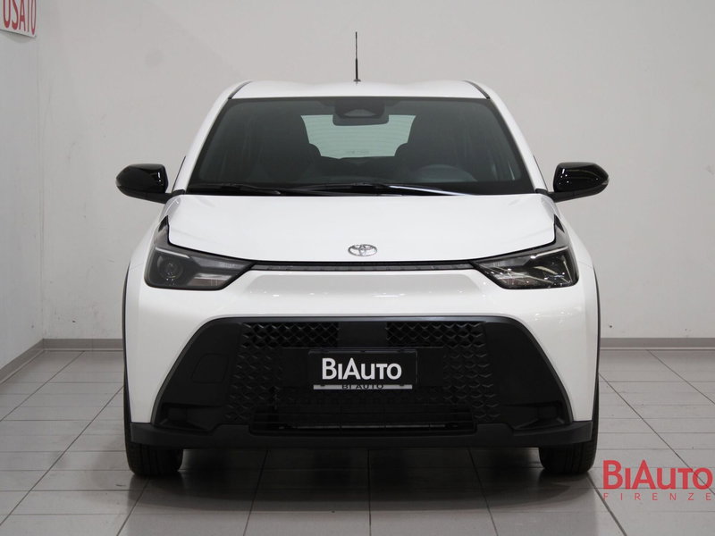 Toyota Aygo X nuova a Firenze (3)