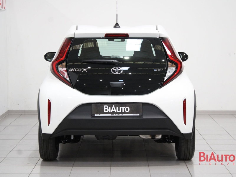 Toyota Aygo X nuova a Firenze (4)