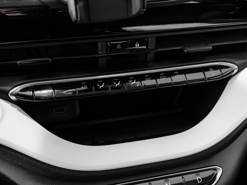 Fiat 500 Cabrio nuova a Prato (9)