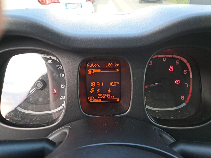 Fiat Panda Cross usata a Salerno (12)