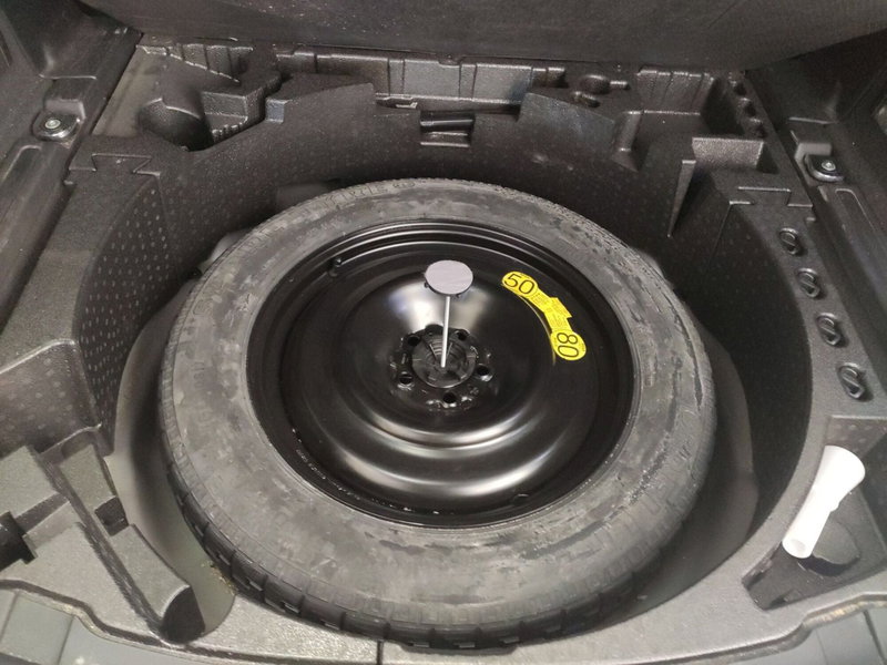 Land Rover Discovery Sport usata a Avellino (14)