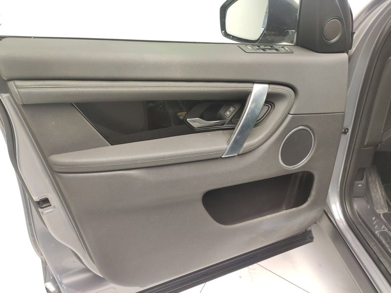 Land Rover Discovery Sport usata a Avellino (16)
