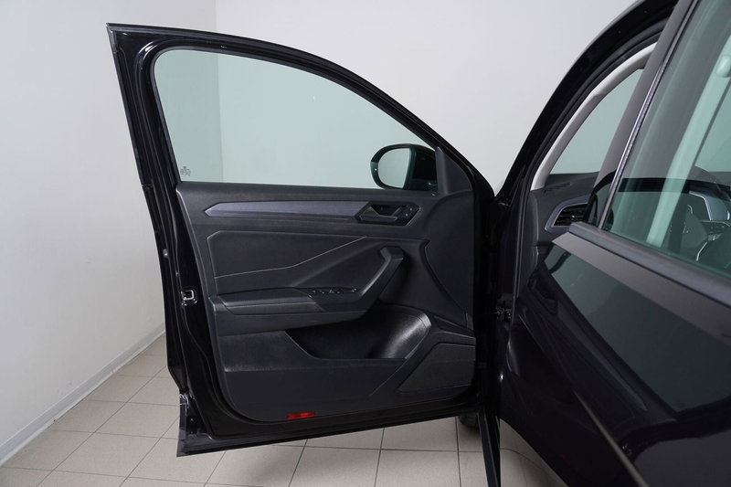 Volkswagen T-Roc usata a Perugia (14)