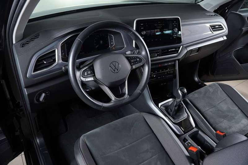 Volkswagen T-Roc usata a Perugia (15)