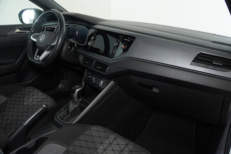 Volkswagen Taigo usata a Perugia (11)