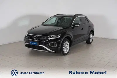 Volkswagen T-Roc 1.0 TSI Life del 2023 usata a Citta' della Pieve