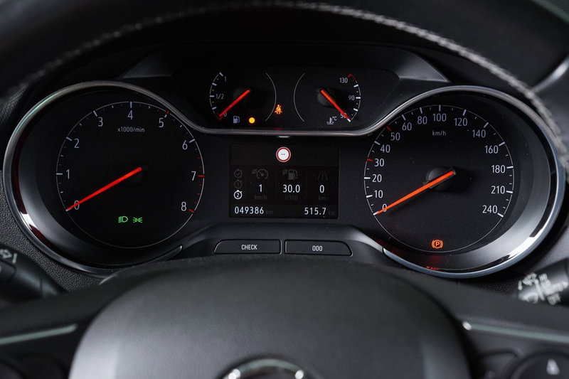 Opel Crossland usata a Perugia (16)