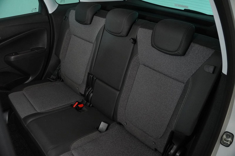 Opel Crossland usata a Perugia (9)