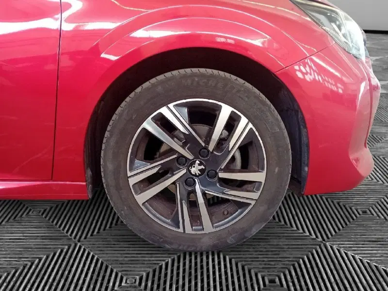Peugeot 208 usata a Pordenone (9)