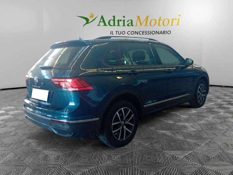 Volkswagen Tiguan usata a Pordenone (5)