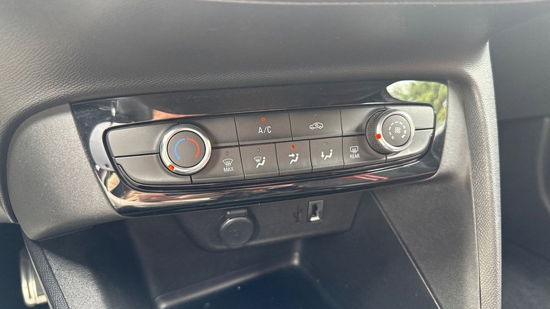 Opel Corsa usata a Treviso (9)