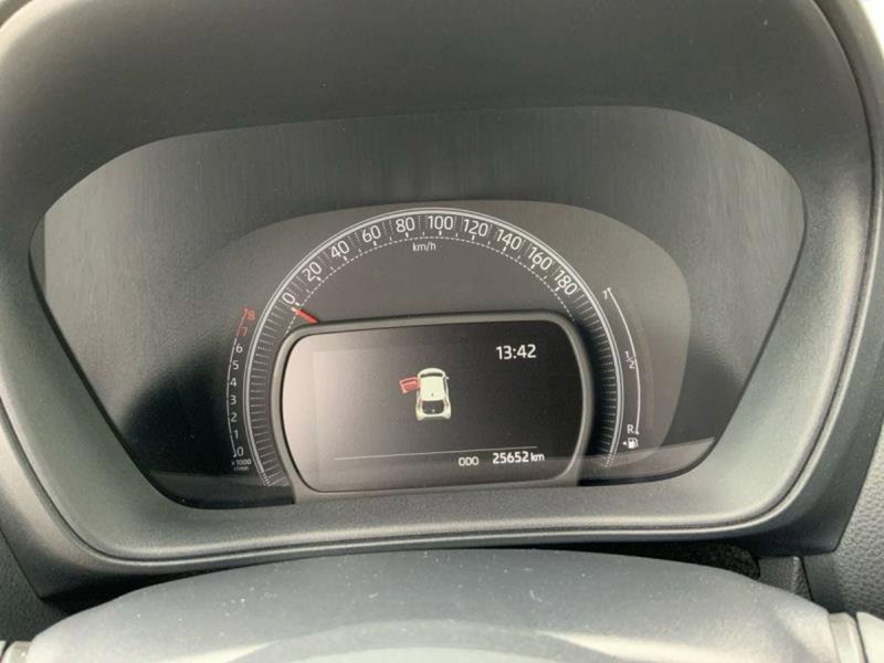 Toyota Aygo X usata a Arezzo (10)