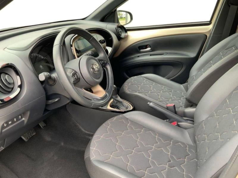 Toyota Aygo X usata a Arezzo (8)