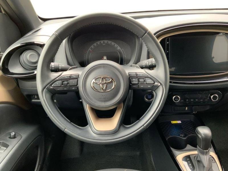 Toyota Aygo X usata a Arezzo (9)