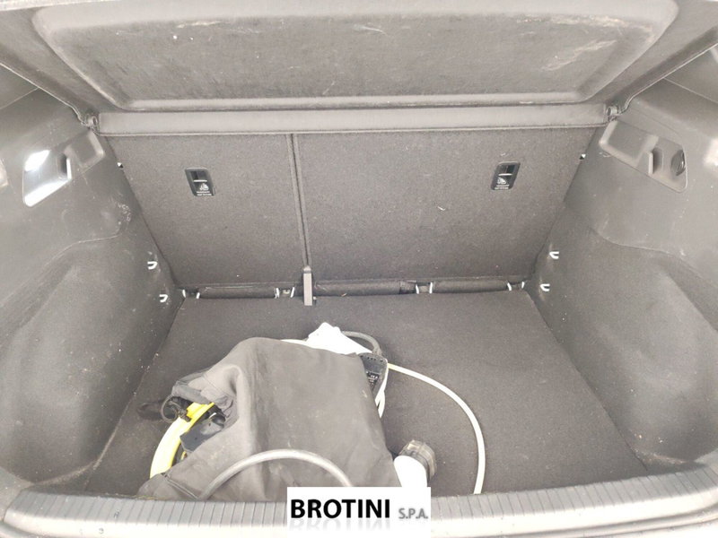 Volkswagen ID.3 usata a Massa-Carrara (15)