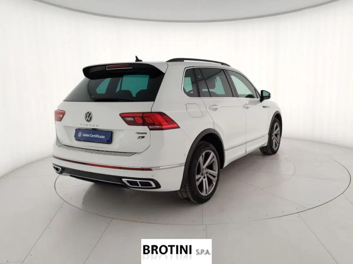 Volkswagen Tiguan usata a Massa-Carrara (3)