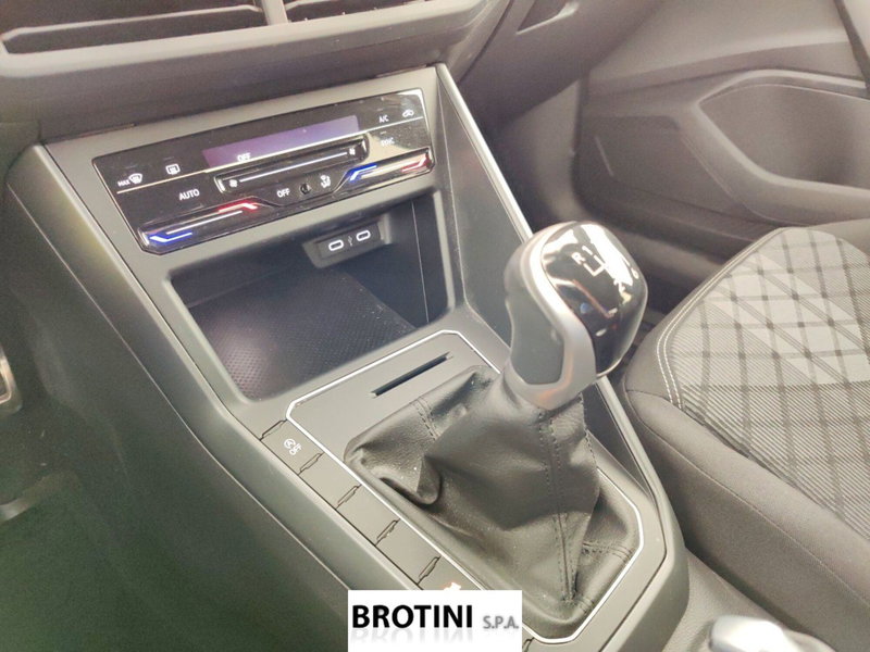 Volkswagen Taigo usata a Massa-Carrara (12)