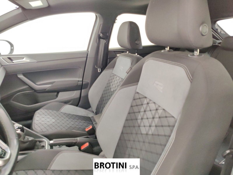 Volkswagen Taigo usata a Massa-Carrara (9)