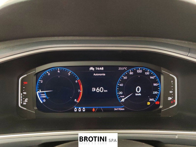 Volkswagen T-Roc usata a Massa-Carrara (14)