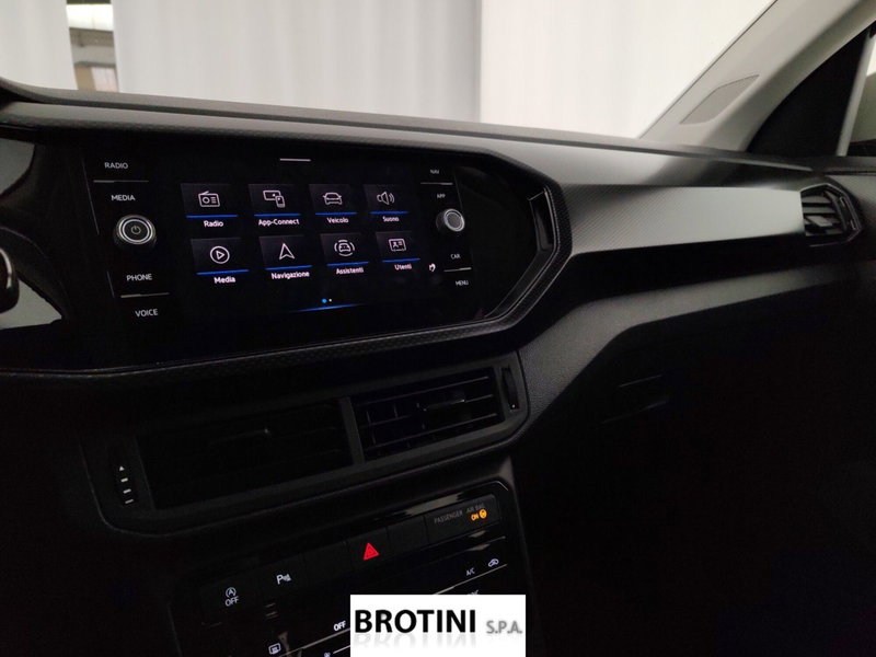 Volkswagen T-Cross usata a Massa-Carrara (11)