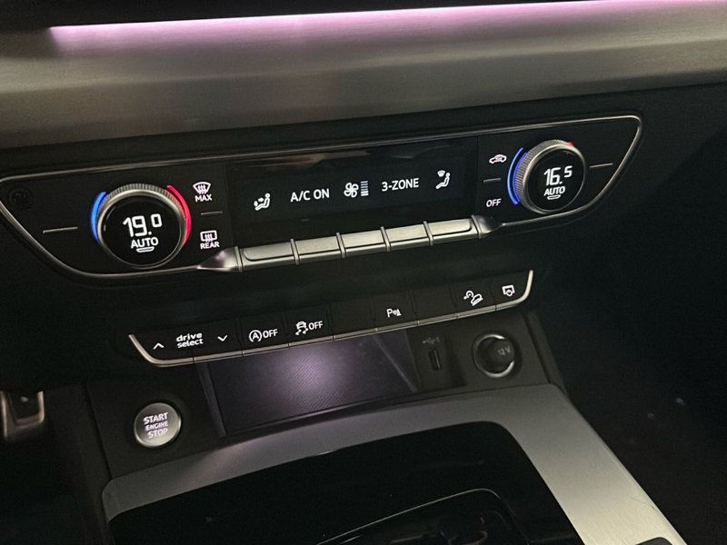 Audi Q5 Sportback usata a Napoli (17)