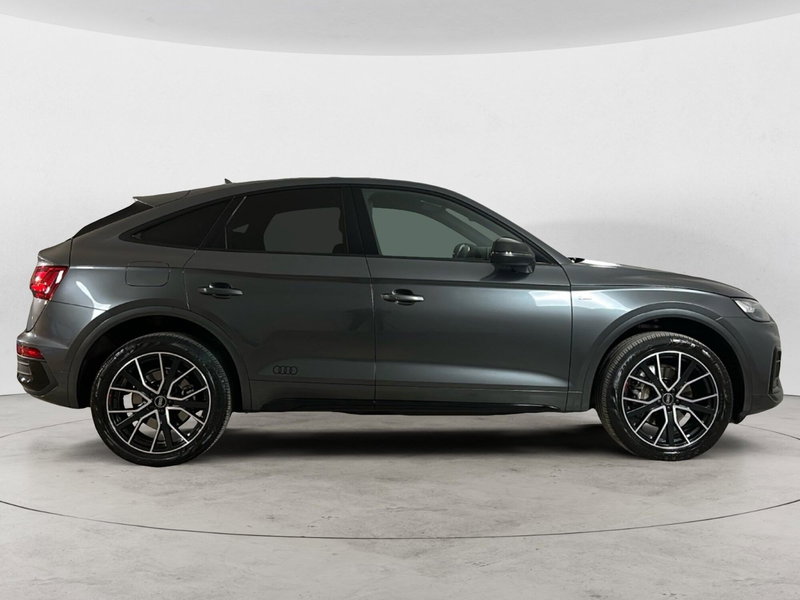 Audi Q5 Sportback usata a Napoli (5)