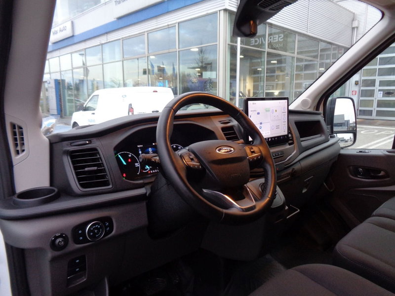 Ford E-Transit Furgone usata a Treviso (10)